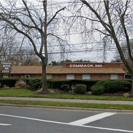 Commack Inn المظهر الخارجي الصورة