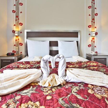 Commack Inn المظهر الخارجي الصورة