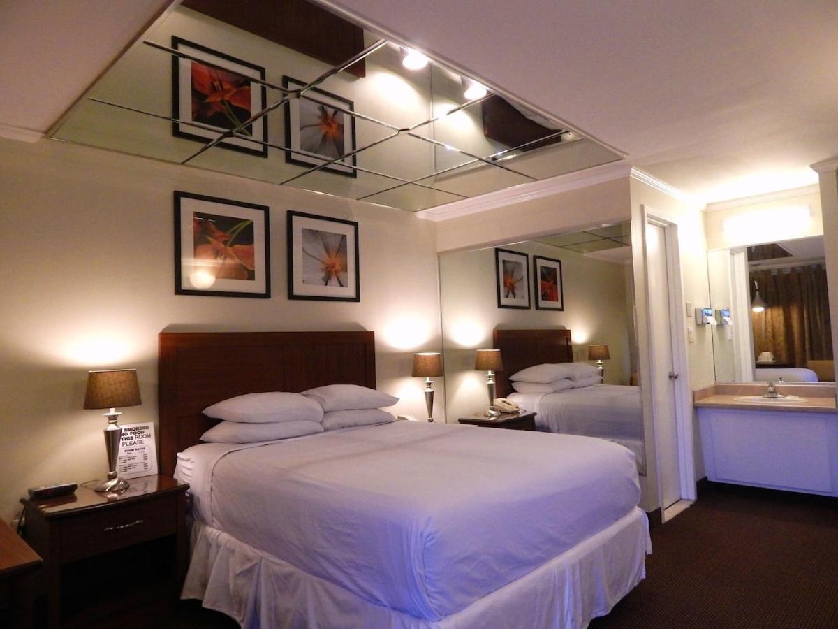 Commack Inn المظهر الخارجي الصورة